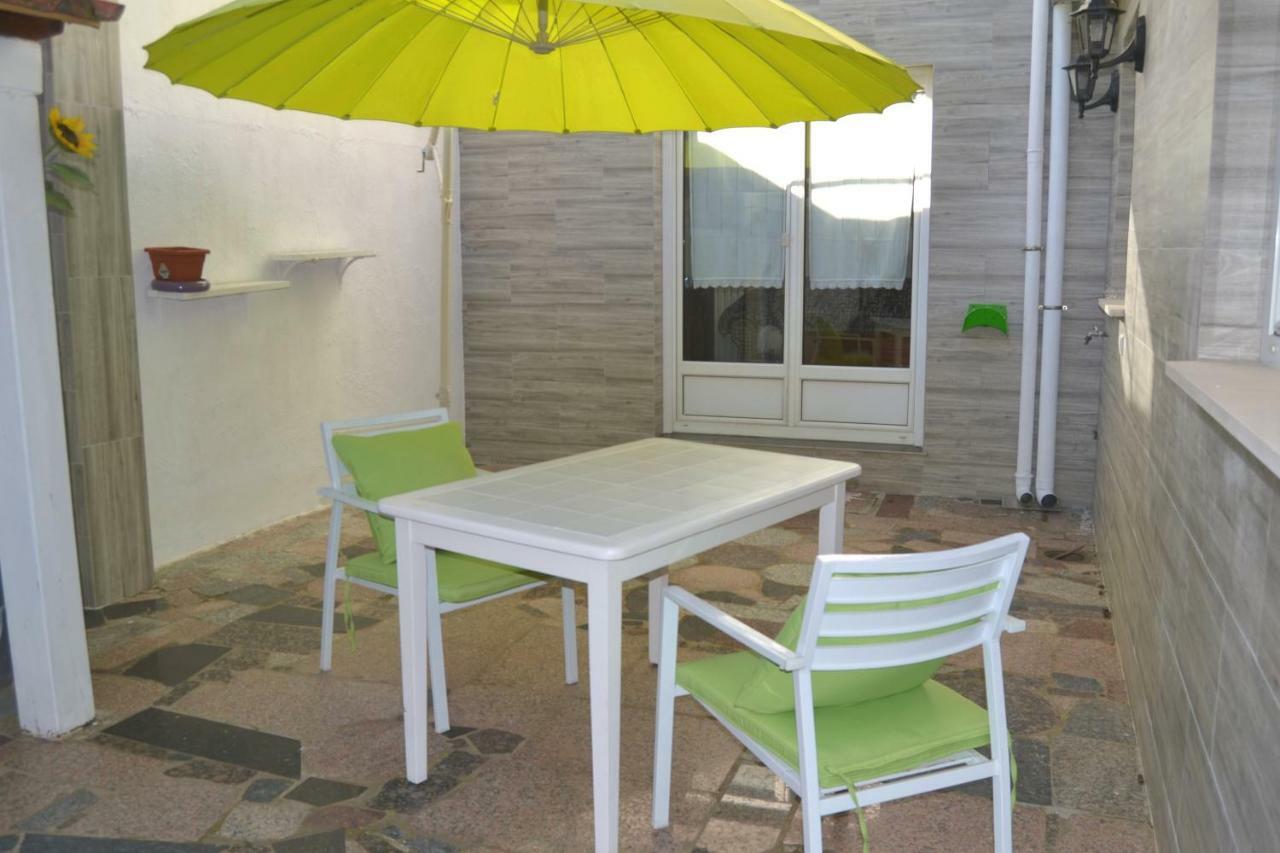 Villa Mencia à Mansilla de las Mulas Extérieur photo